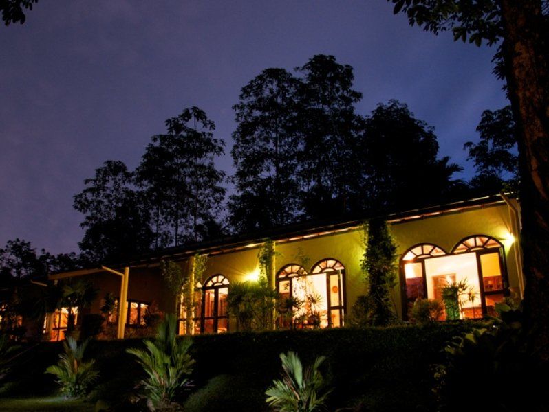 The Reef Beach Hotel 尼甘布 外观 照片